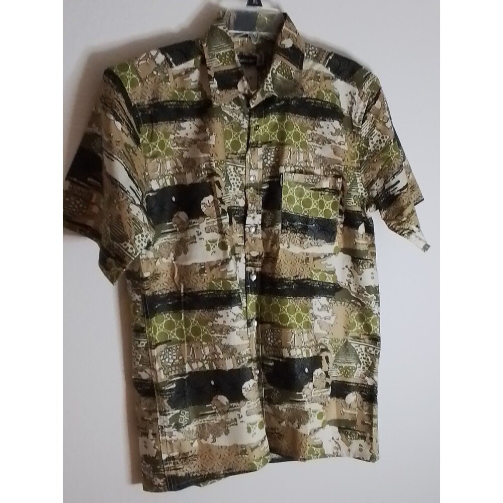MEN'S WOODIN SHORT SLEEVE DRESS SHIRT. SZ LG (16.5"). NEW.